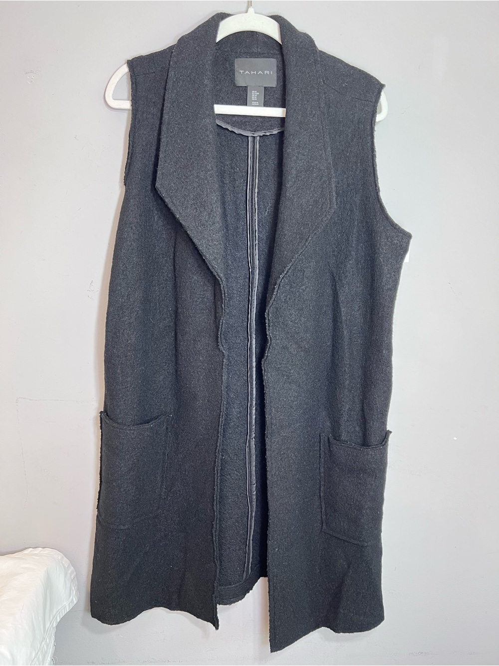 Tahari wool viscose long line open front dressy vest size M medium